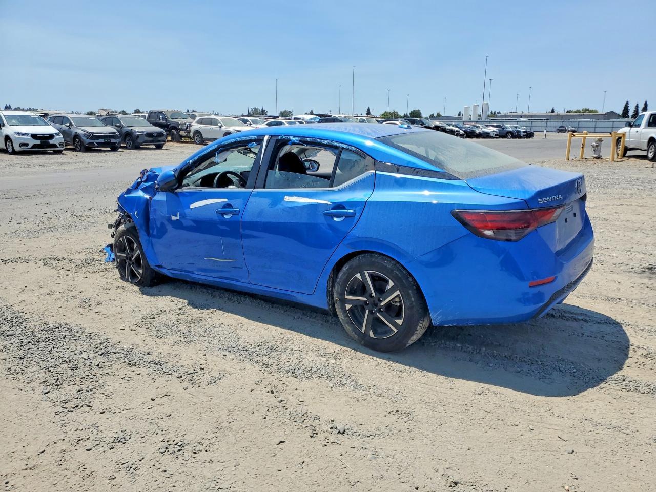 2025 Nissan Sentra Sv - Фото 2