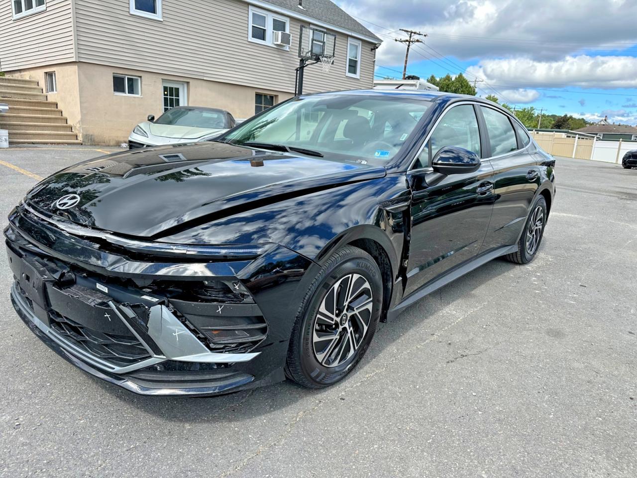 2026 Hyundai Sonata Hybrid Blue