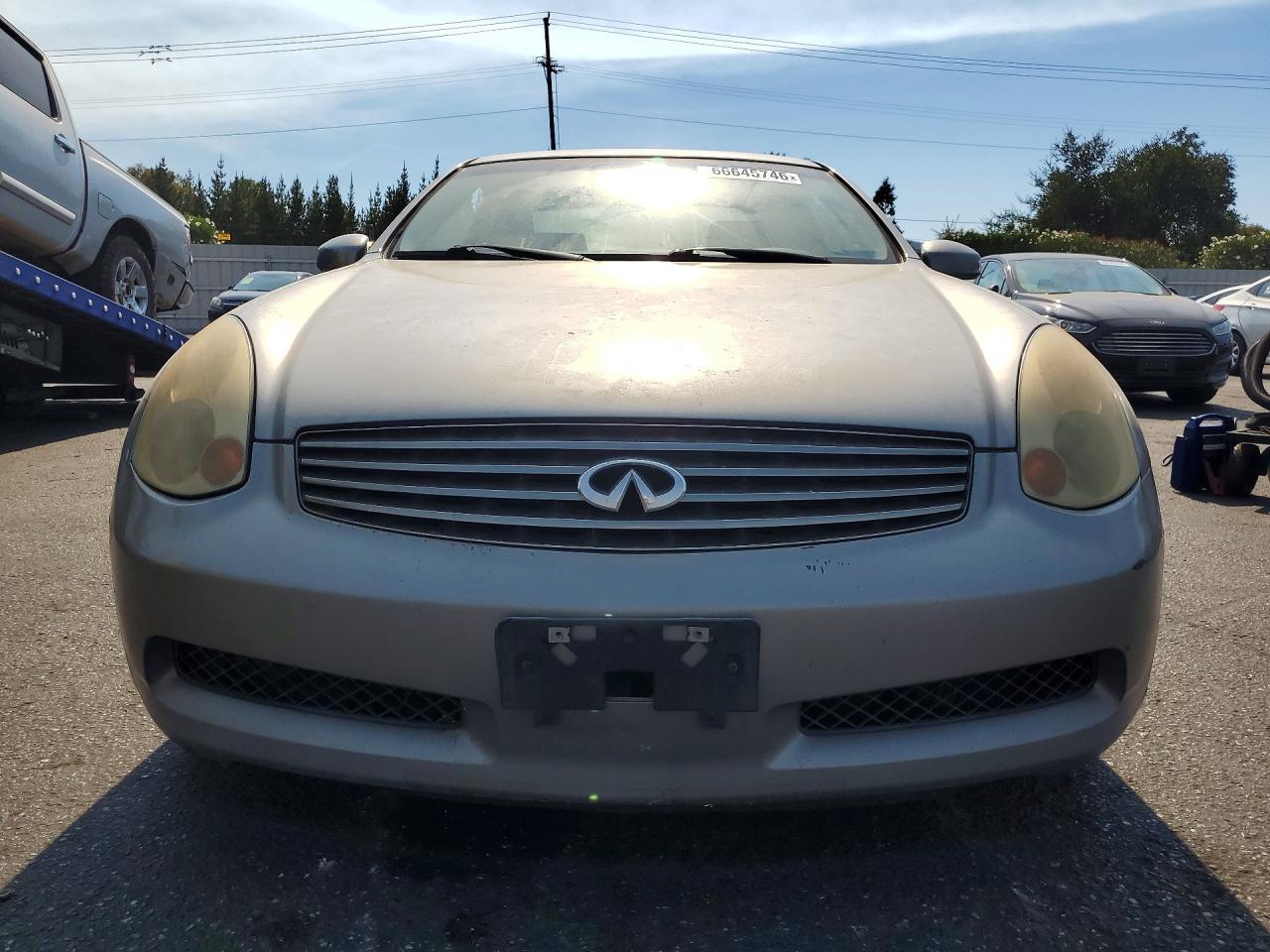 2005 Infiniti G35 Base - Image 5