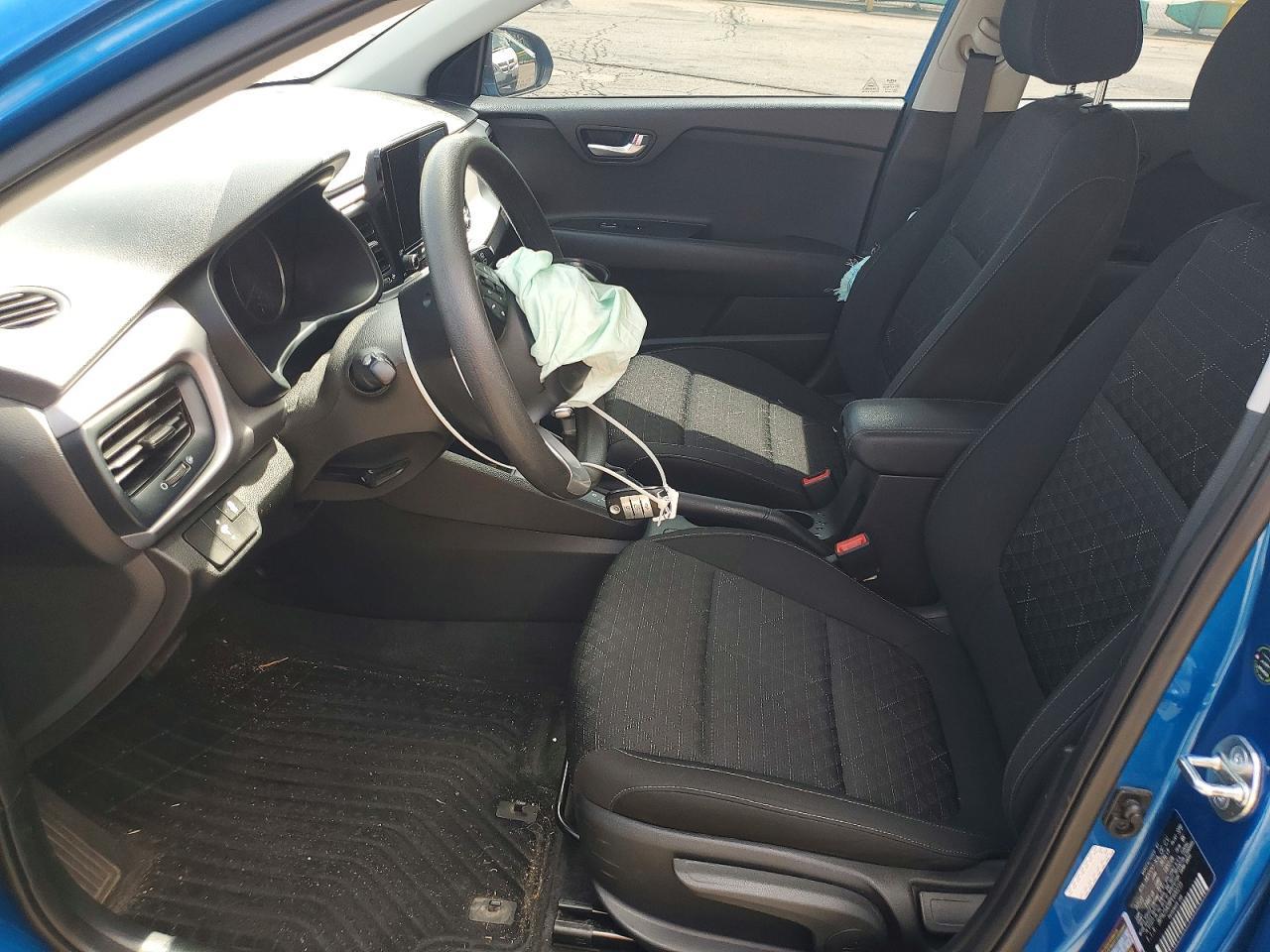 2023 Kia Rio S - Фото 7