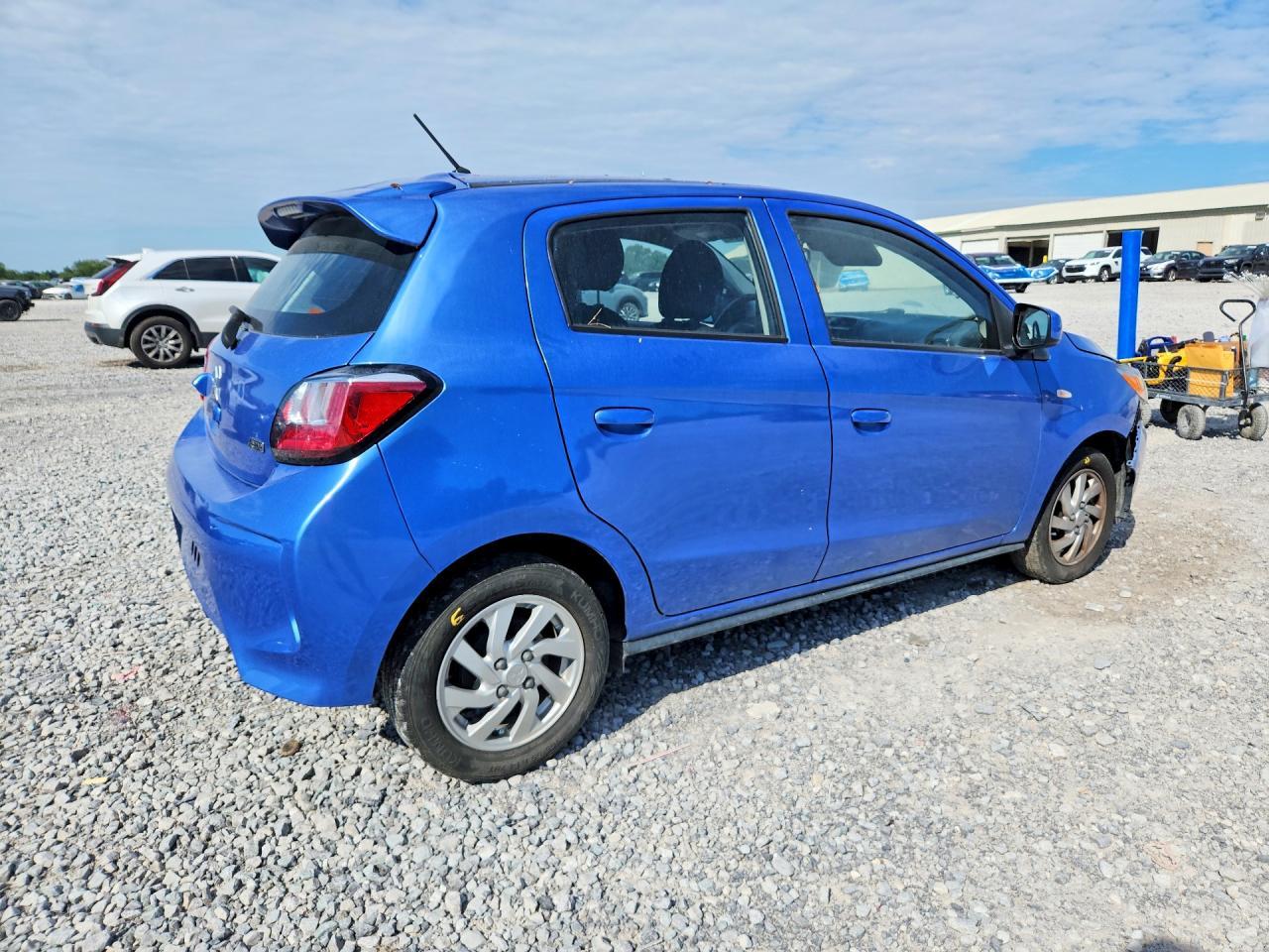 2021 Mitsubishi Mirage Es - Фото 3