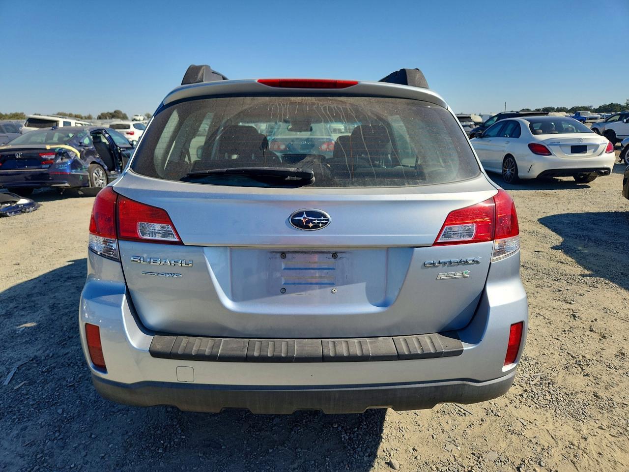 2013 Subaru Outback 2.5I - Фото 6