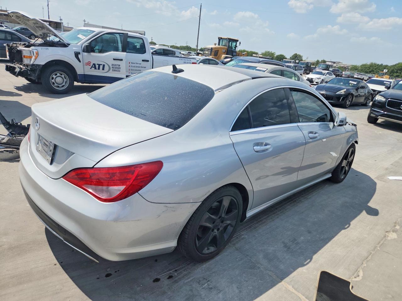2018 Mercedes-Benz Cla 250 - Фото 3
