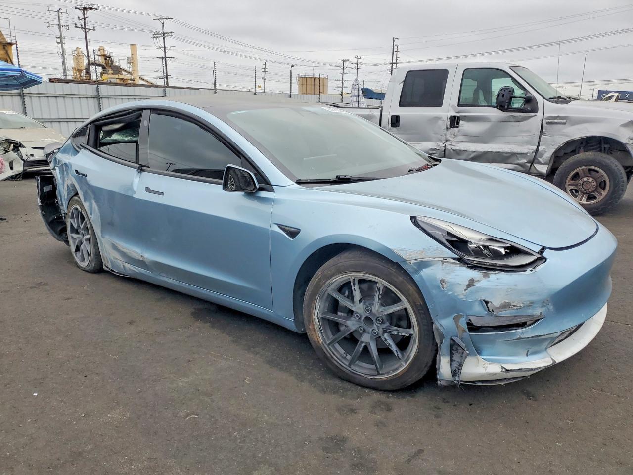 2021 Tesla Model 3 - Фото 4
