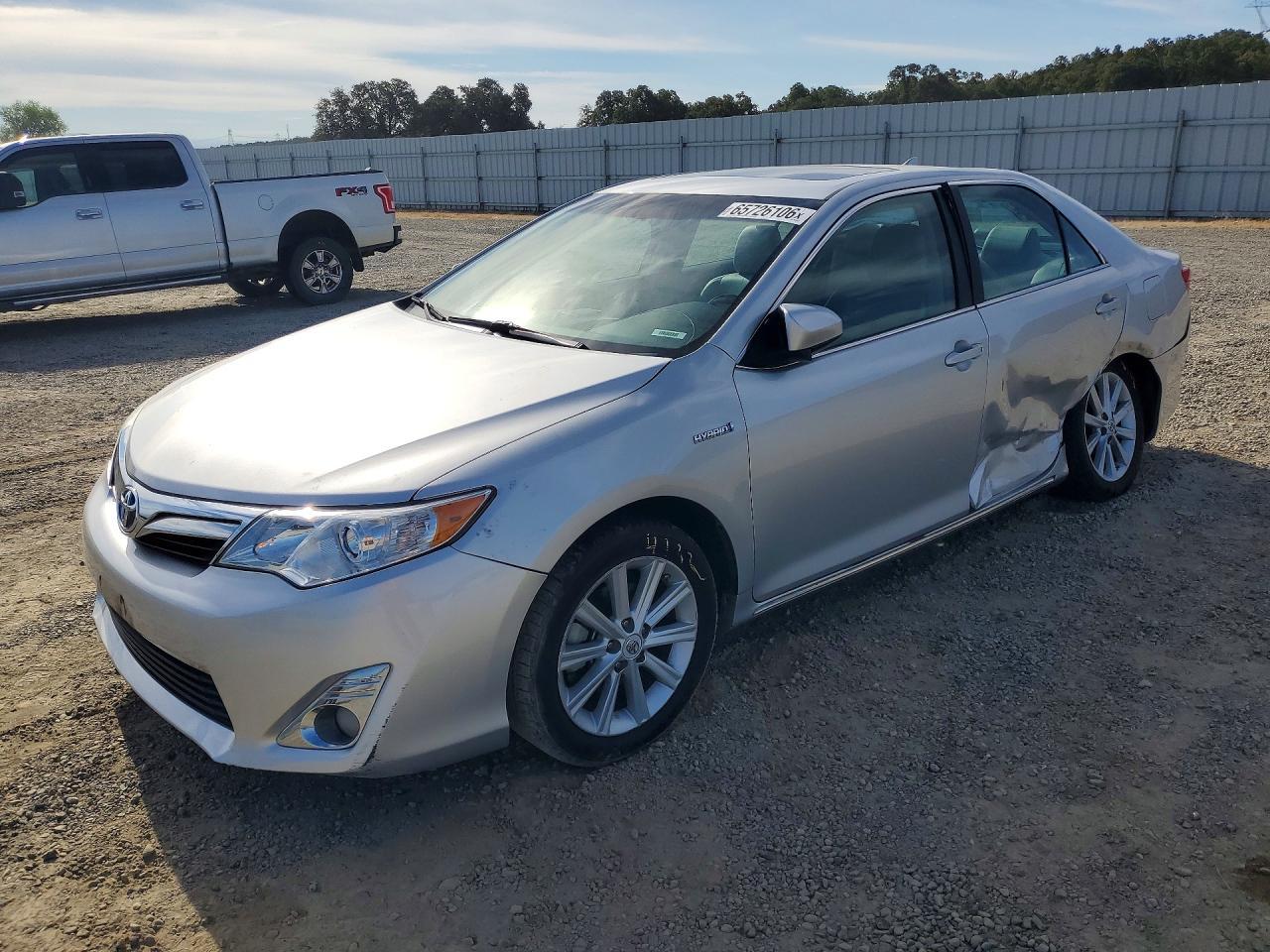 2012 Toyota Camry Hybrid Xle