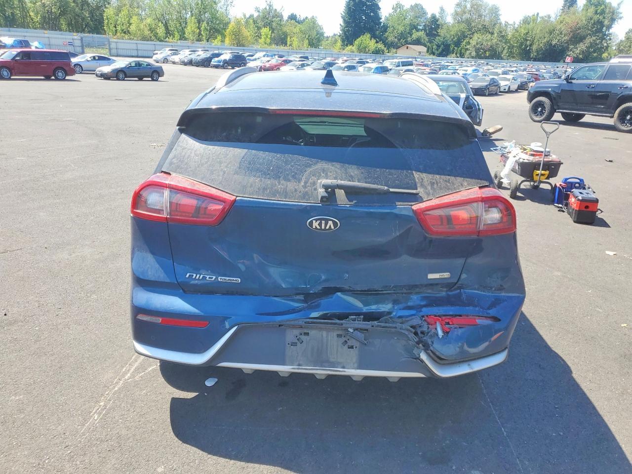 2017 Kia Niro Ex Touring - Фото 6
