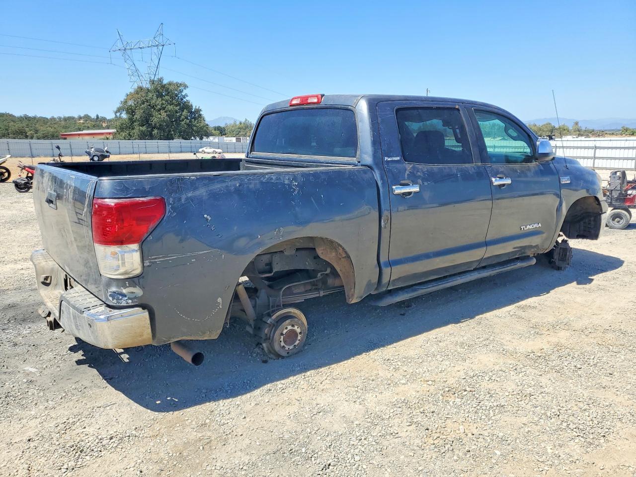 2010 Toyota Tundra Crewmax Limited - Фото 3