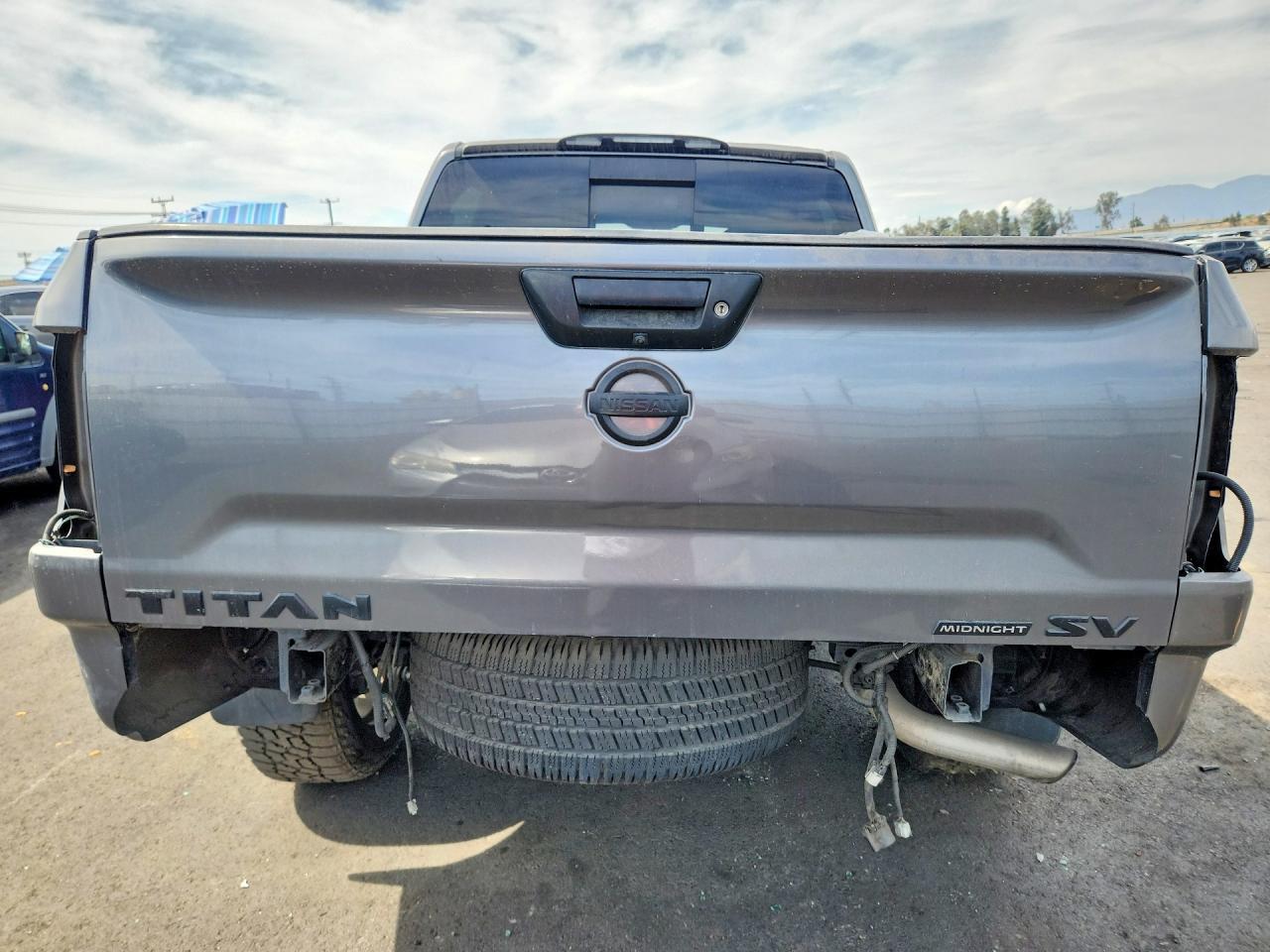 2019 Nissan Titan Sv - Image 6