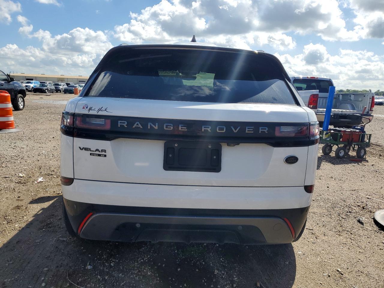 2018 Land Rover Range Rover Velar R-Dynamic Se - Image 6