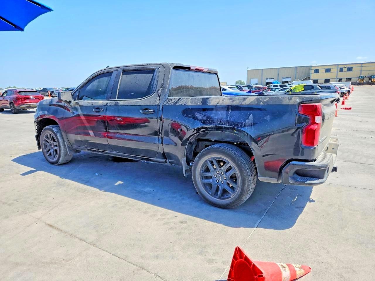 2022 Chevrolet Silverado Ltd K1500 Rst - Фото 2