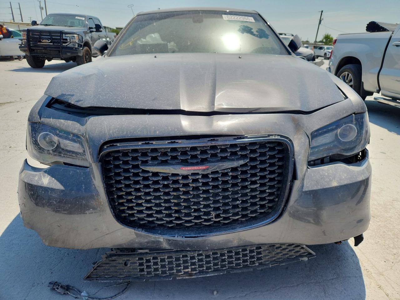 2023 Chrysler 300 S - Фото 5