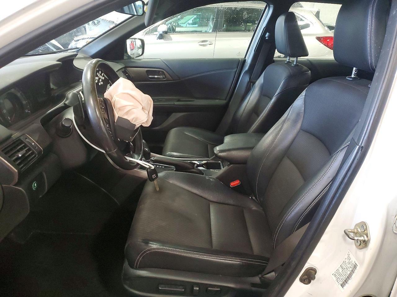 2017 Honda Accord Sport - Image 7