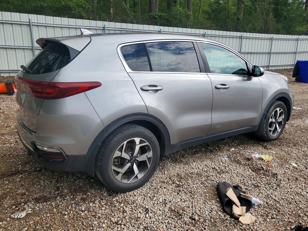 2020 Kia Sportage Lx - Image 3