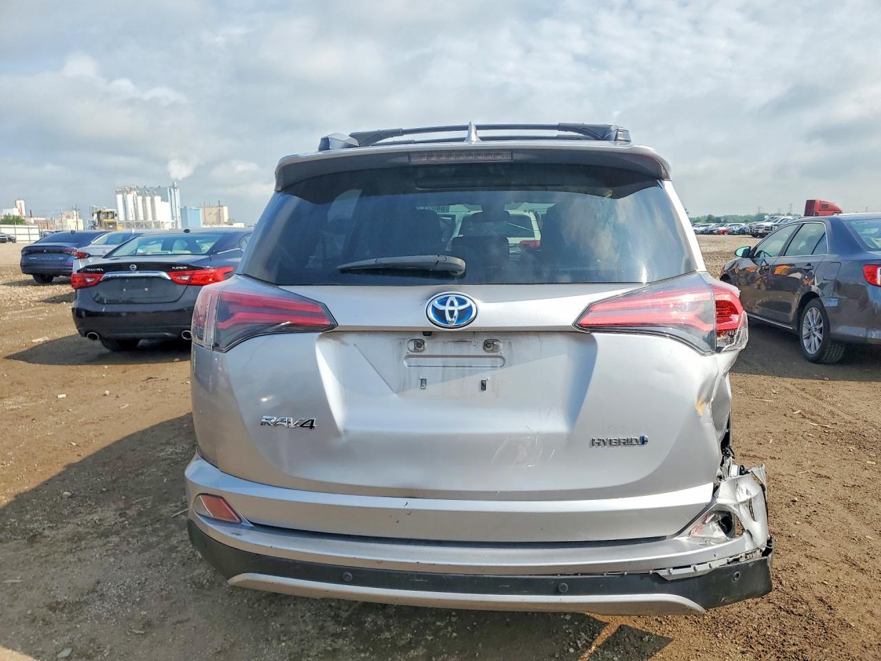 2017 Toyota Rav4 Hybrid Xle - Фото 6