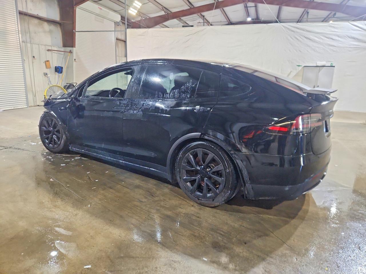 2024 Tesla Model X - Image 2
