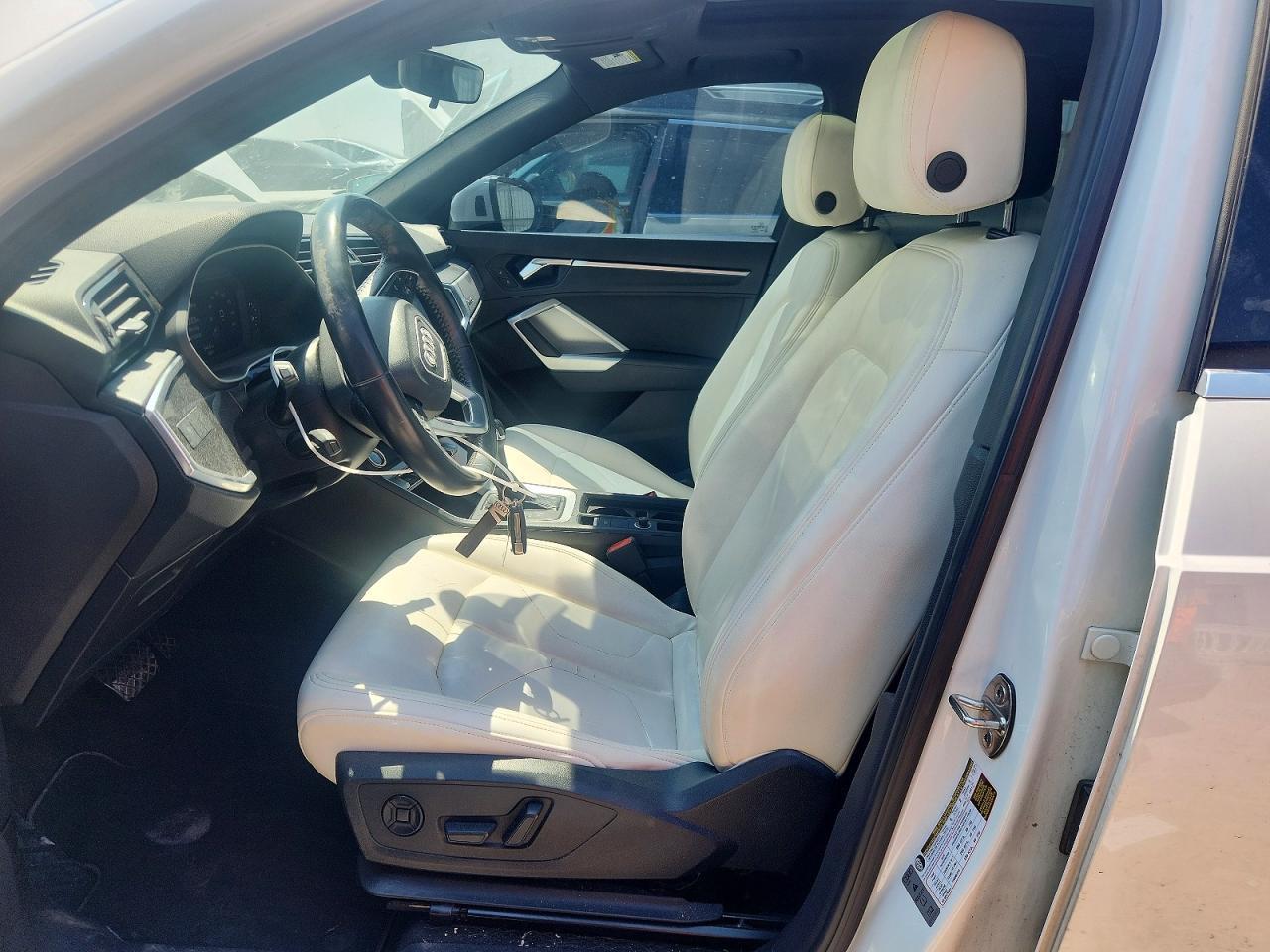 2019 Audi Q3 Premium - Фото 7