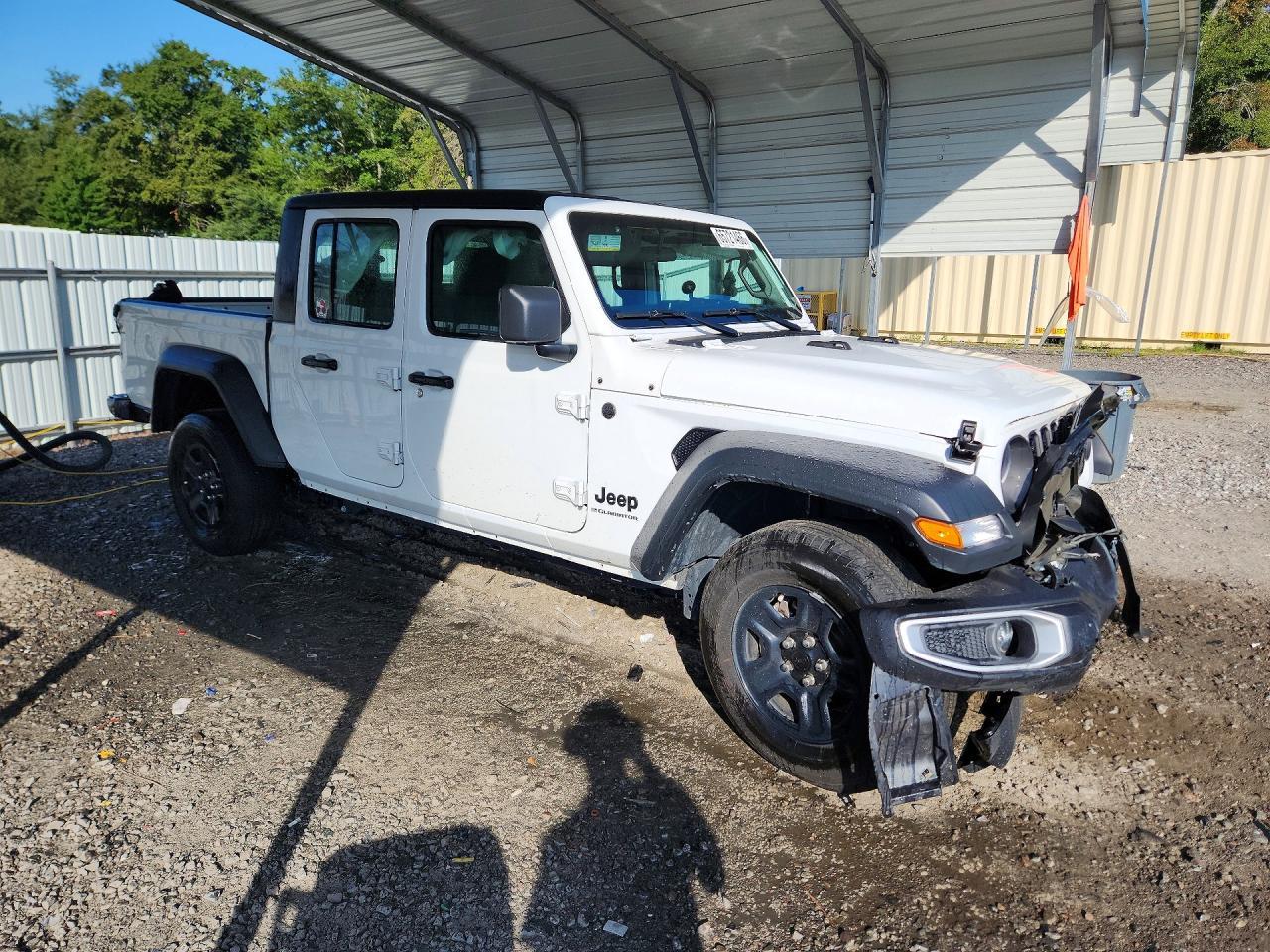 2025 Jeep Gladiator Sport - Image 4