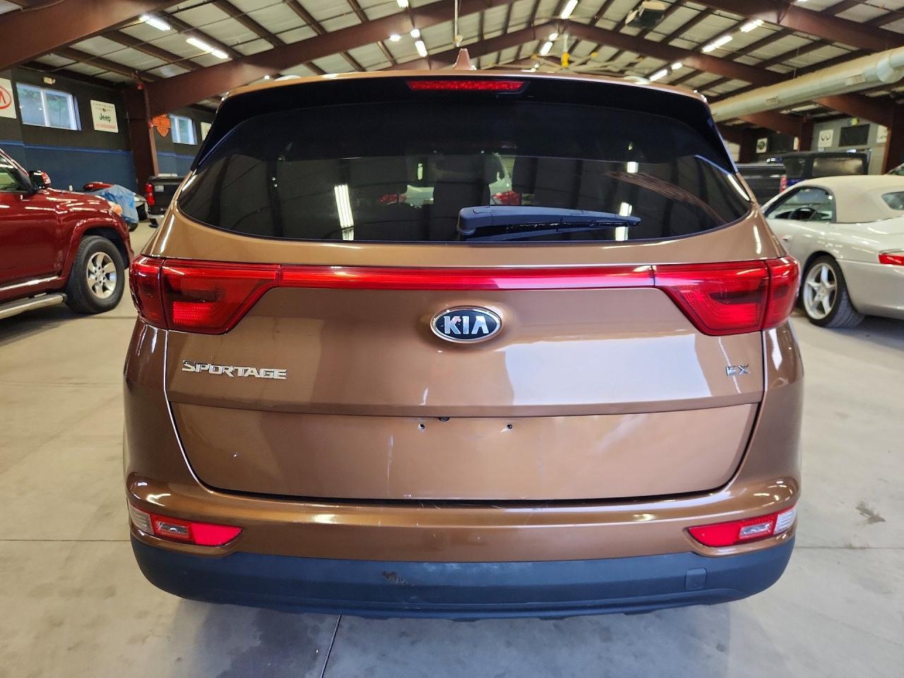 2017 Kia Sportage Ex - Image 6