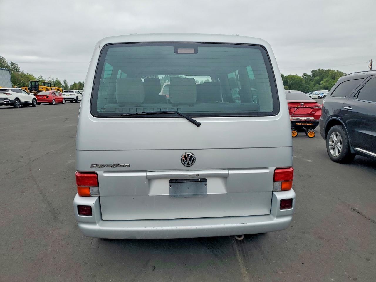 2003 Volkswagen Eurovan Gls - Фото 6