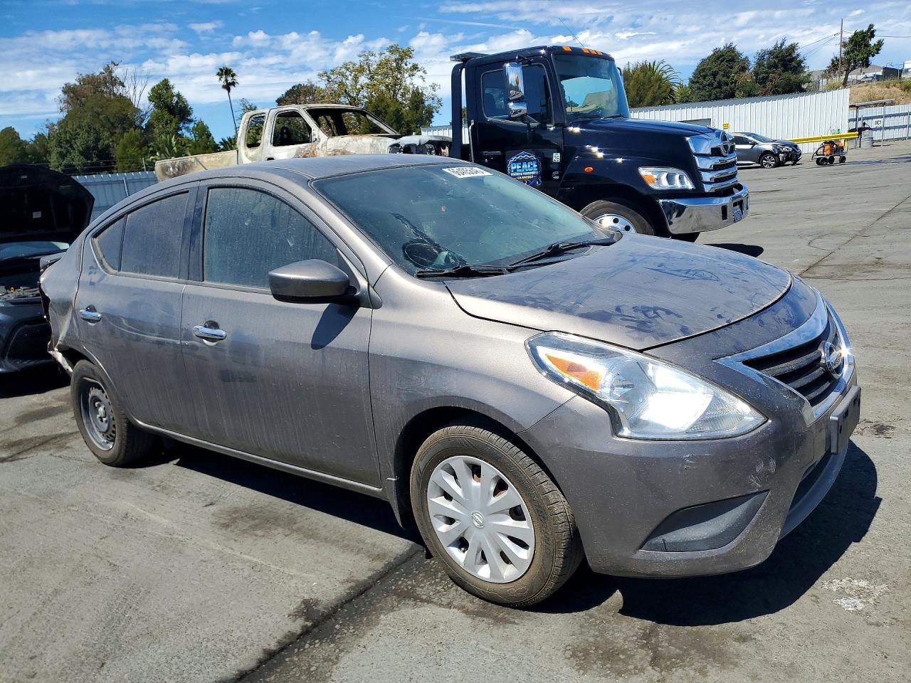 2016 Nissan Versa 1.6 Sv - Фото 4