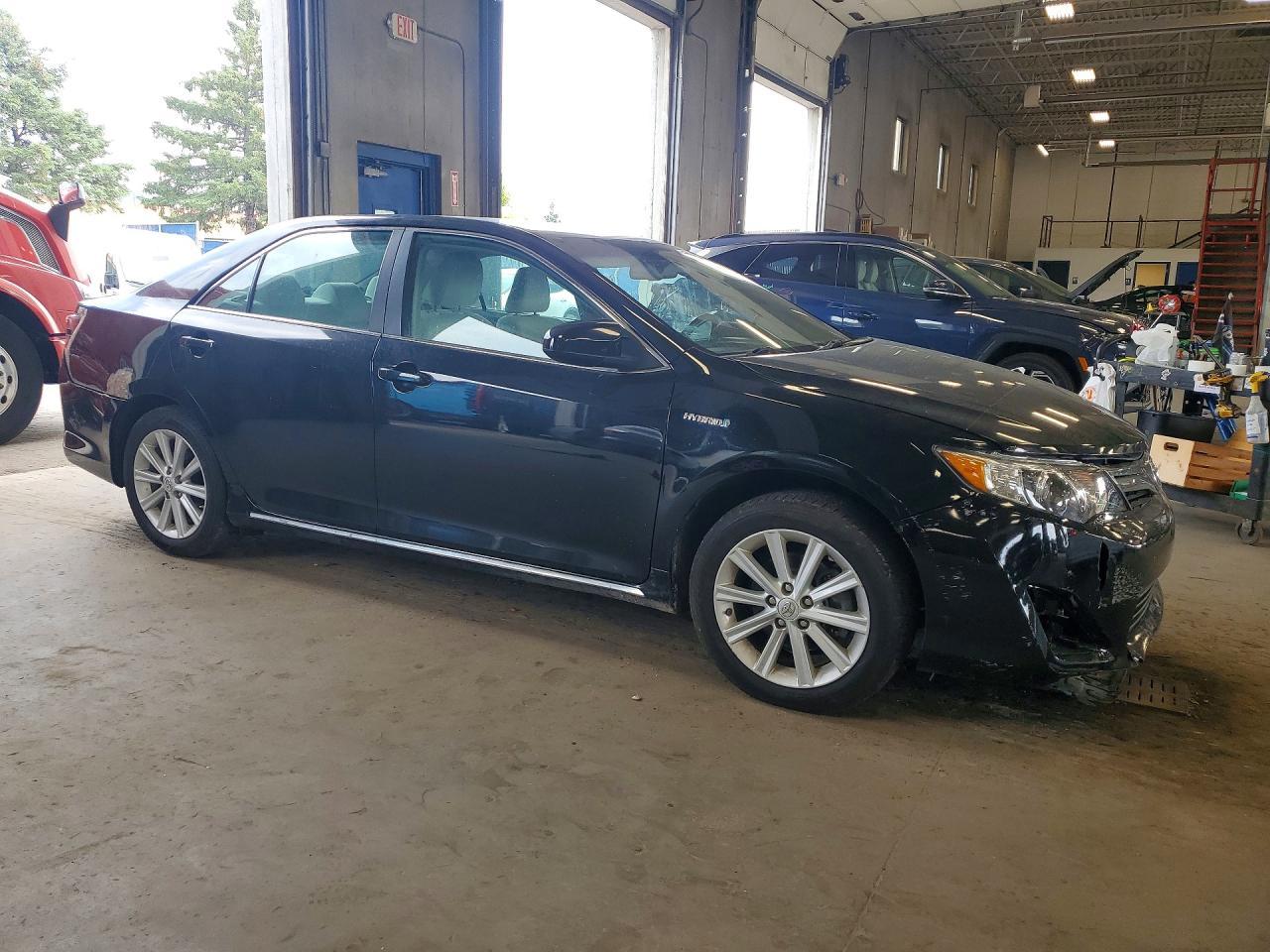 2012 Toyota Camry Hybrid Xle - Фото 4