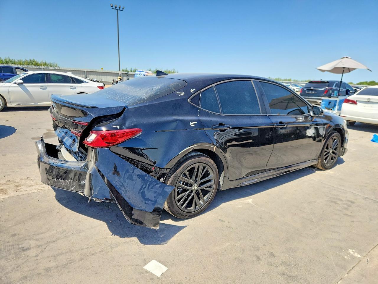 2026 Toyota Camry Se - Фото 3
