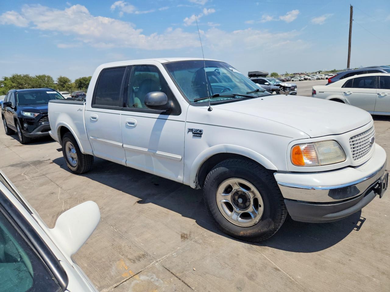 2001 Ford F150 Supercrew - Image 4