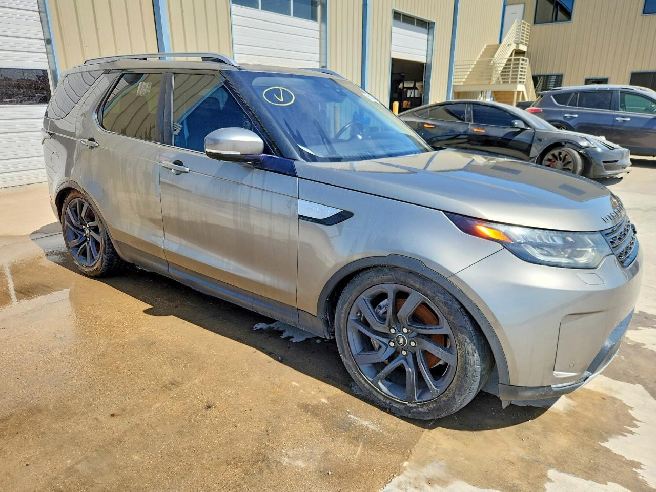 2018 Land Rover Discovery Hse - Фото 4