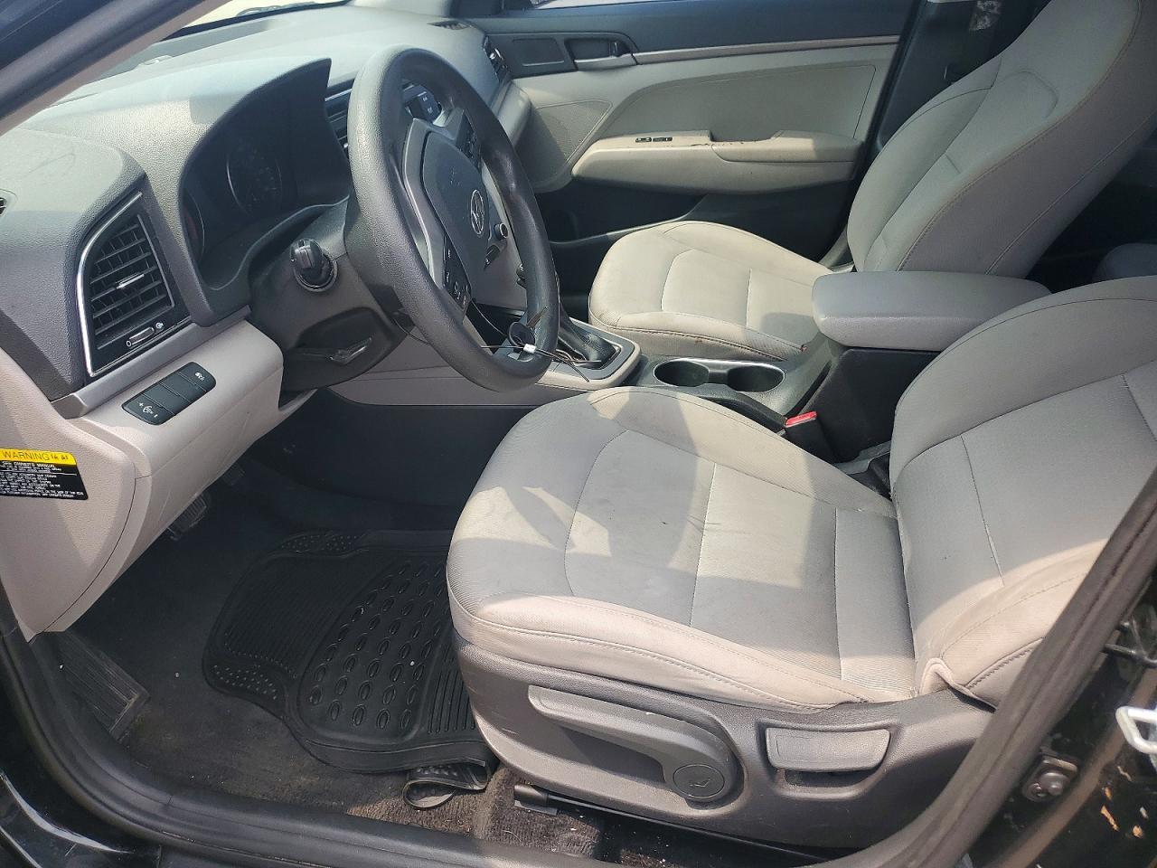 2017 Hyundai Elantra Se - Фото 7