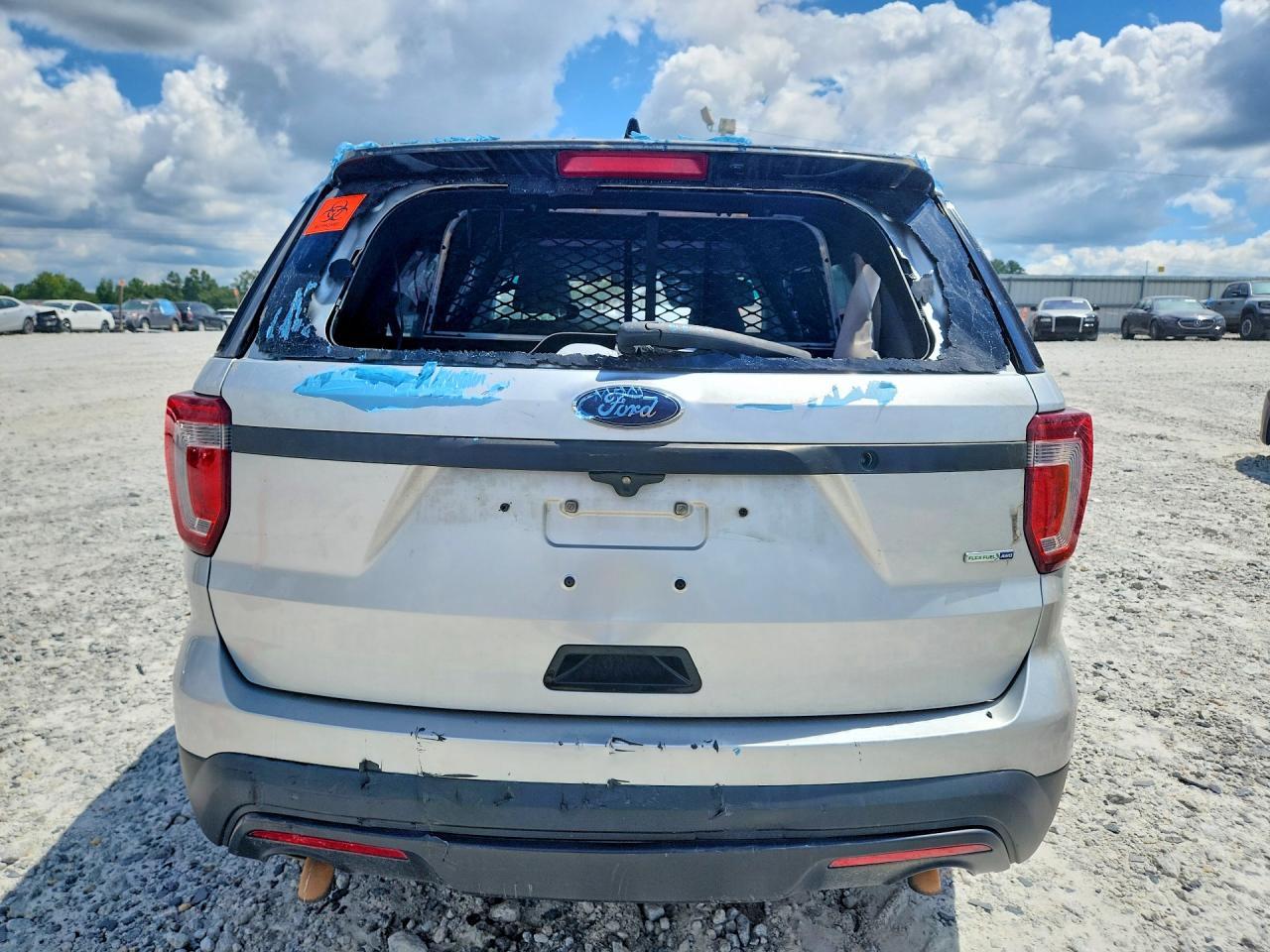 2017 Ford Explorer Police Interceptor - Фото 6