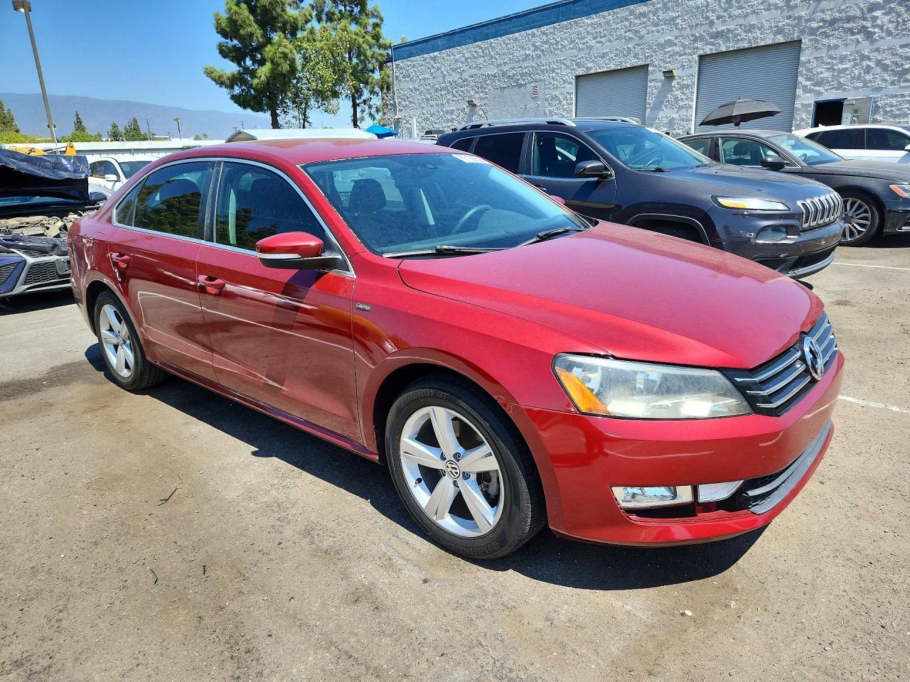 2015 Volkswagen Passat S - Фото 4