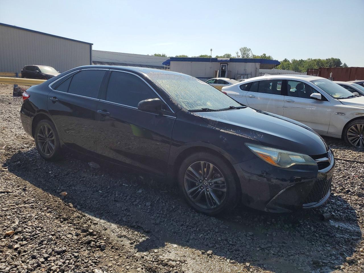 2016 Toyota Camry Se - Фото 4