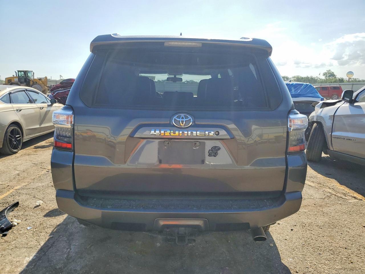 2015 Toyota 4Runner Sr5 Premium - Image 6