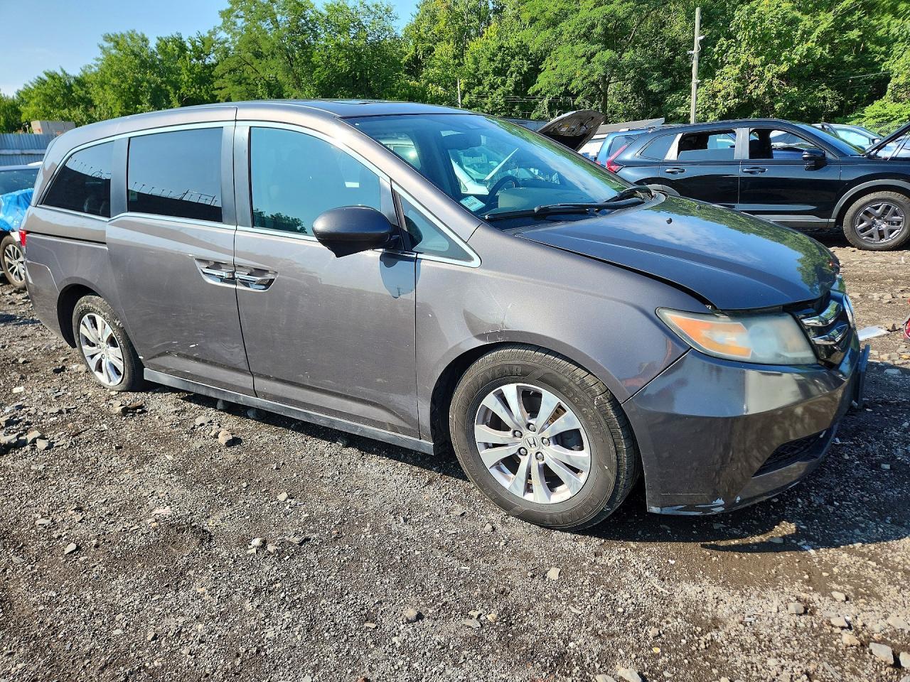 2015 Honda Odyssey Exl - Image 4