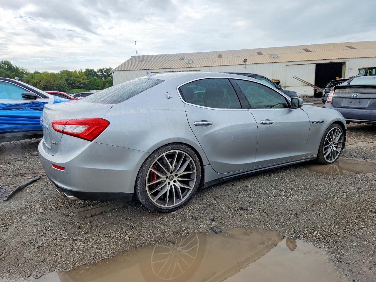 2015 Maserati Ghibli S - Image 3