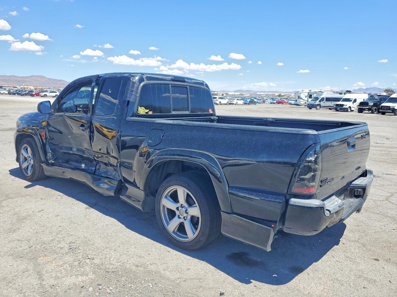 2005 Toyota Tacoma X-Runner V6 - Image 2