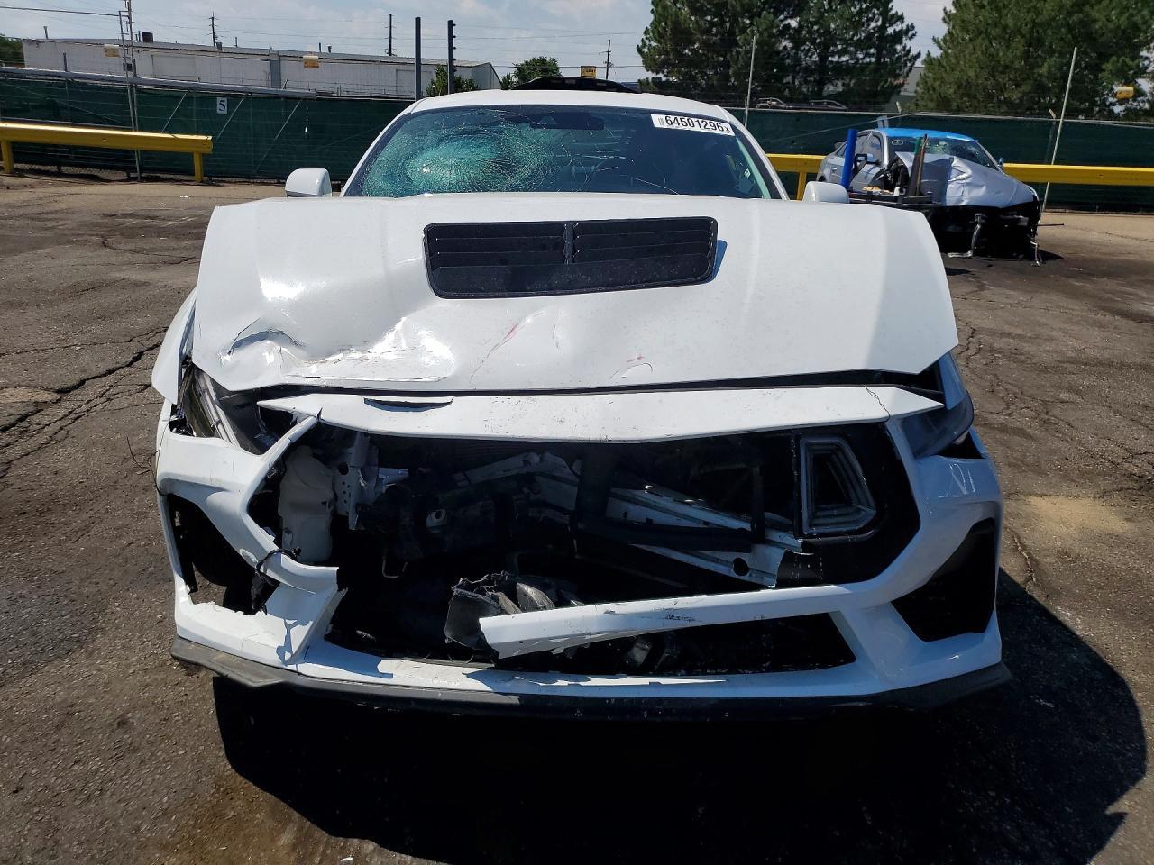 2024 Ford Mustang Gt - Фото 5