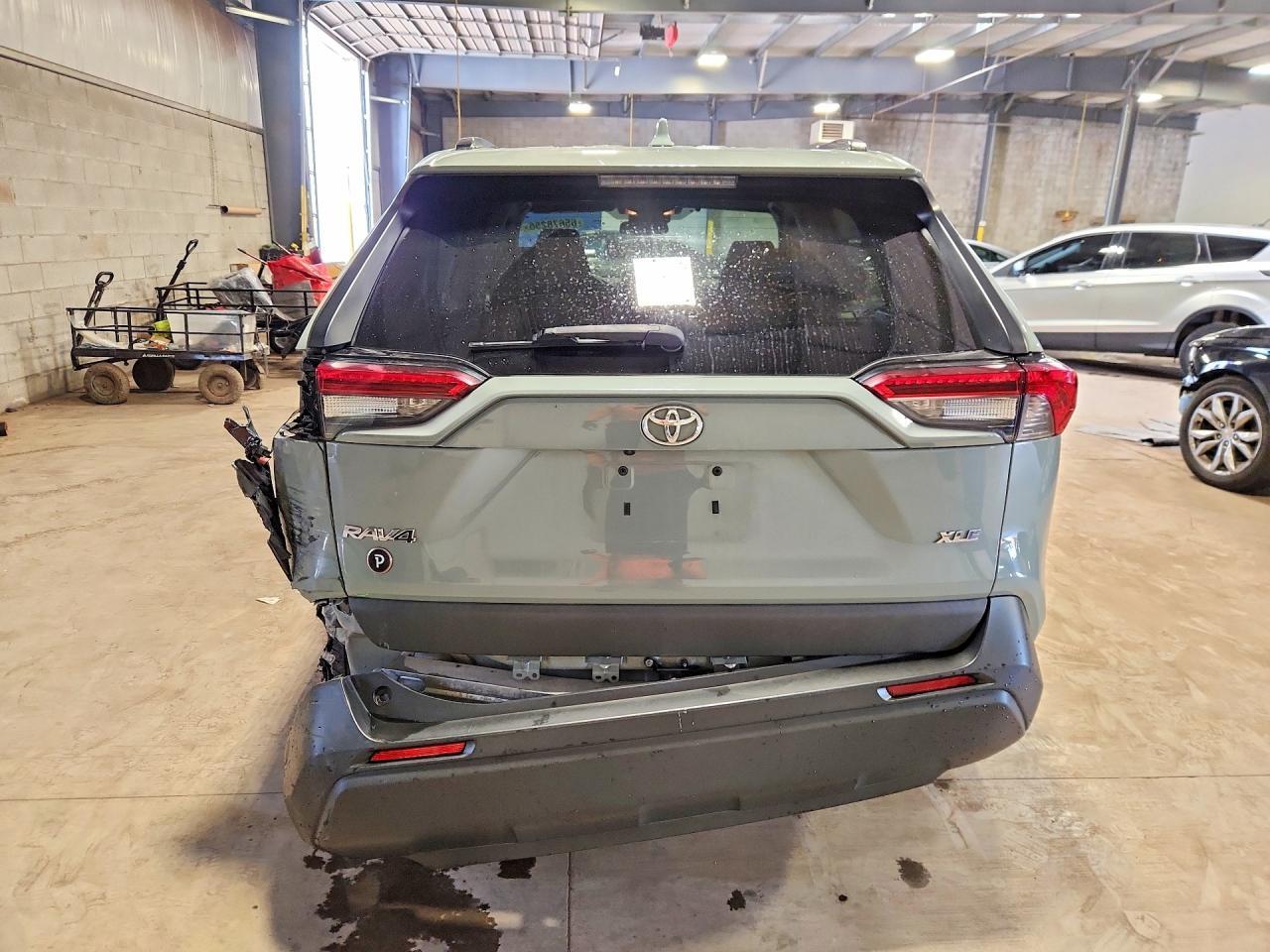2020 Toyota Rav4 Xle - Image 6