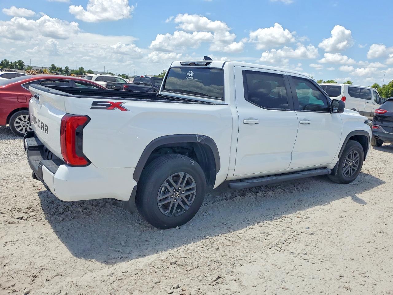 2025 Toyota Tundra Sr5 - Image 3