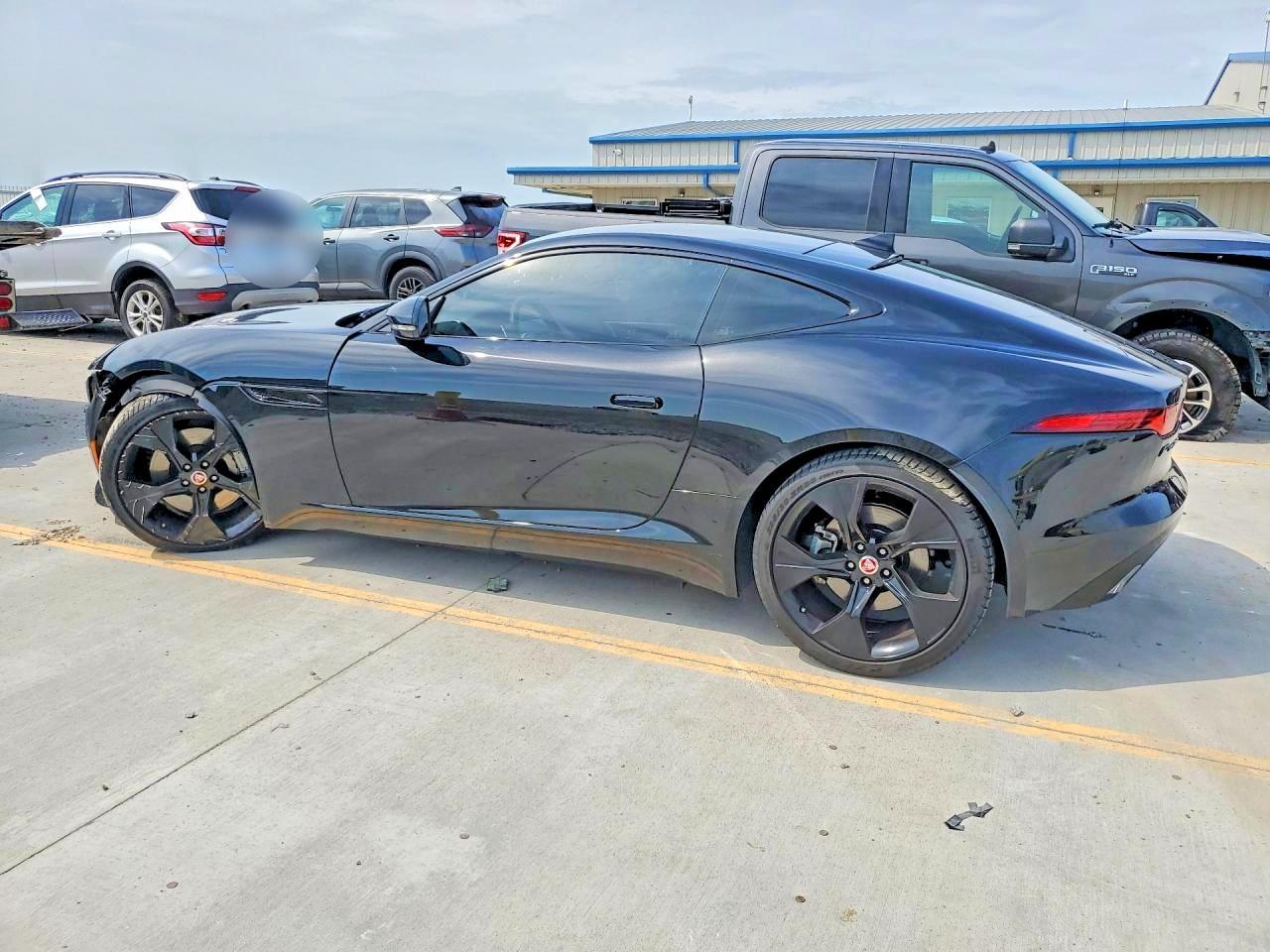 2021 Jaguar F-Type - Фото 2