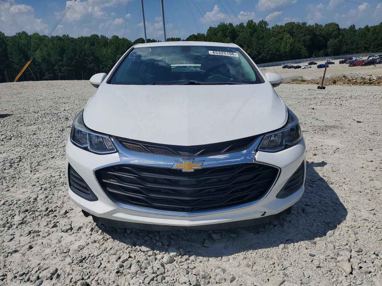 2019 Chevrolet Cruze Ls - Image 5