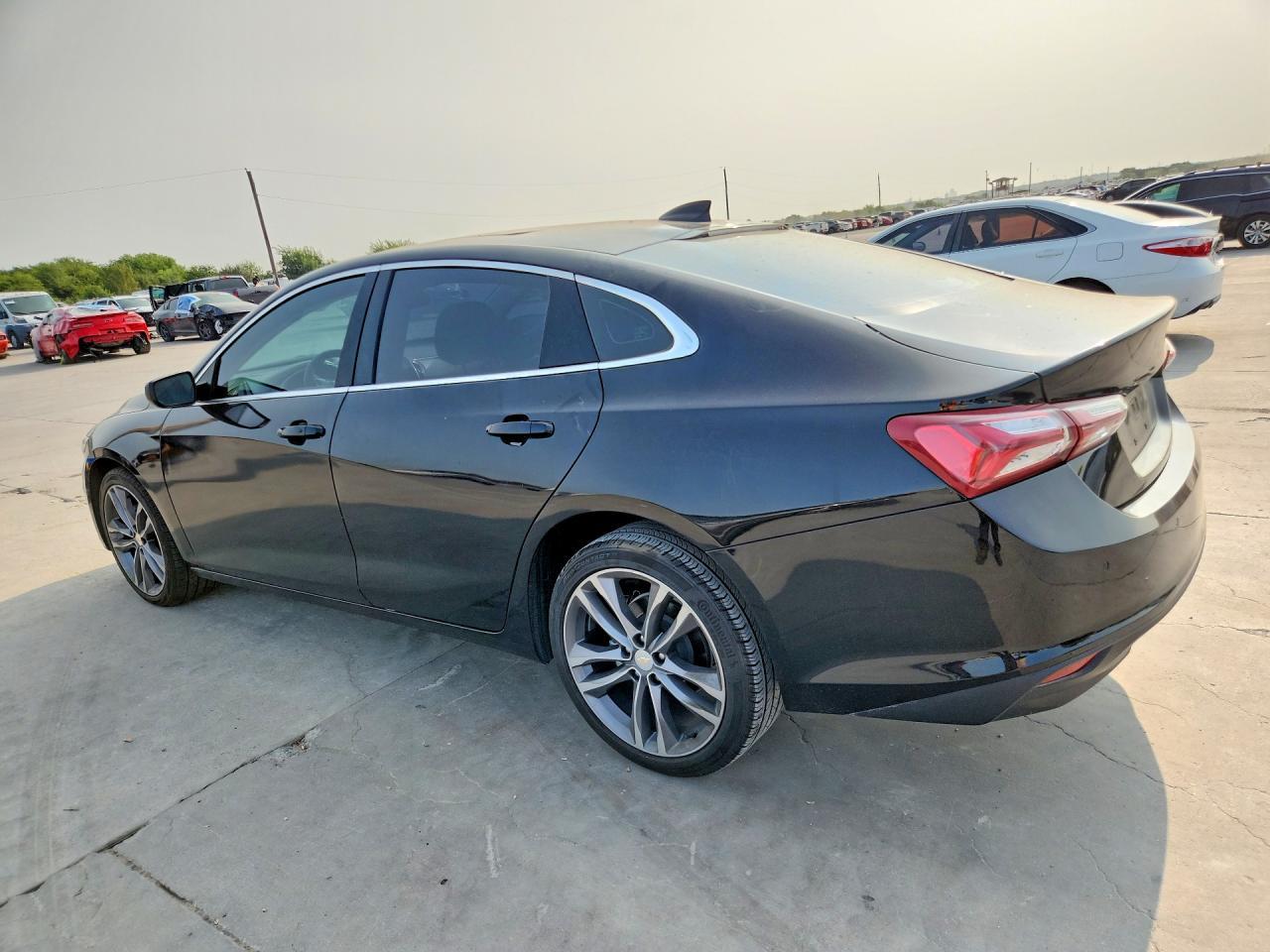 2024 Chevrolet Malibu Premier - Image 2