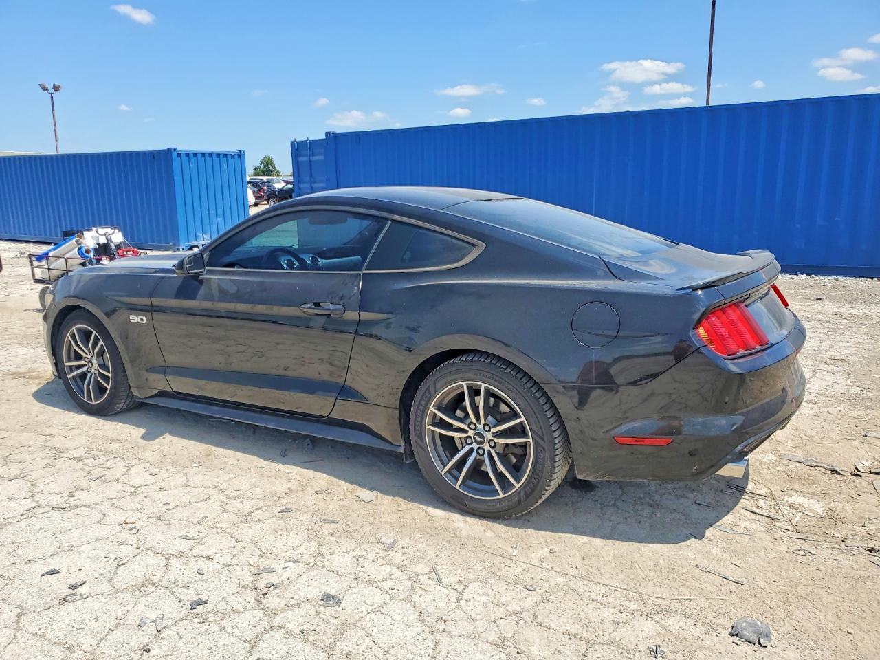 2016 Ford Mustang Gt - Фото 2