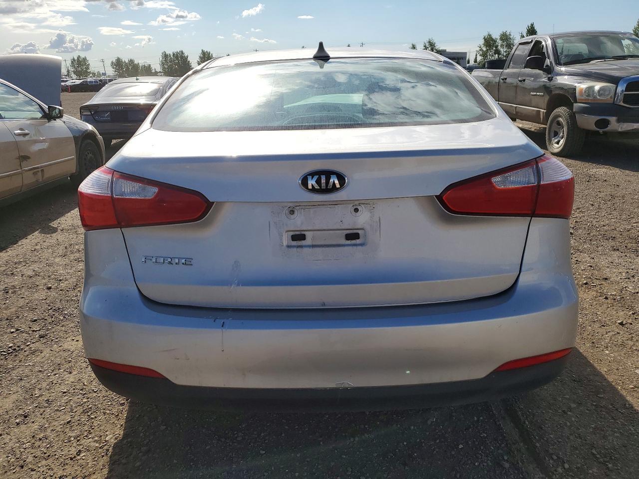 2016 Kia Forte Lx - Image 6