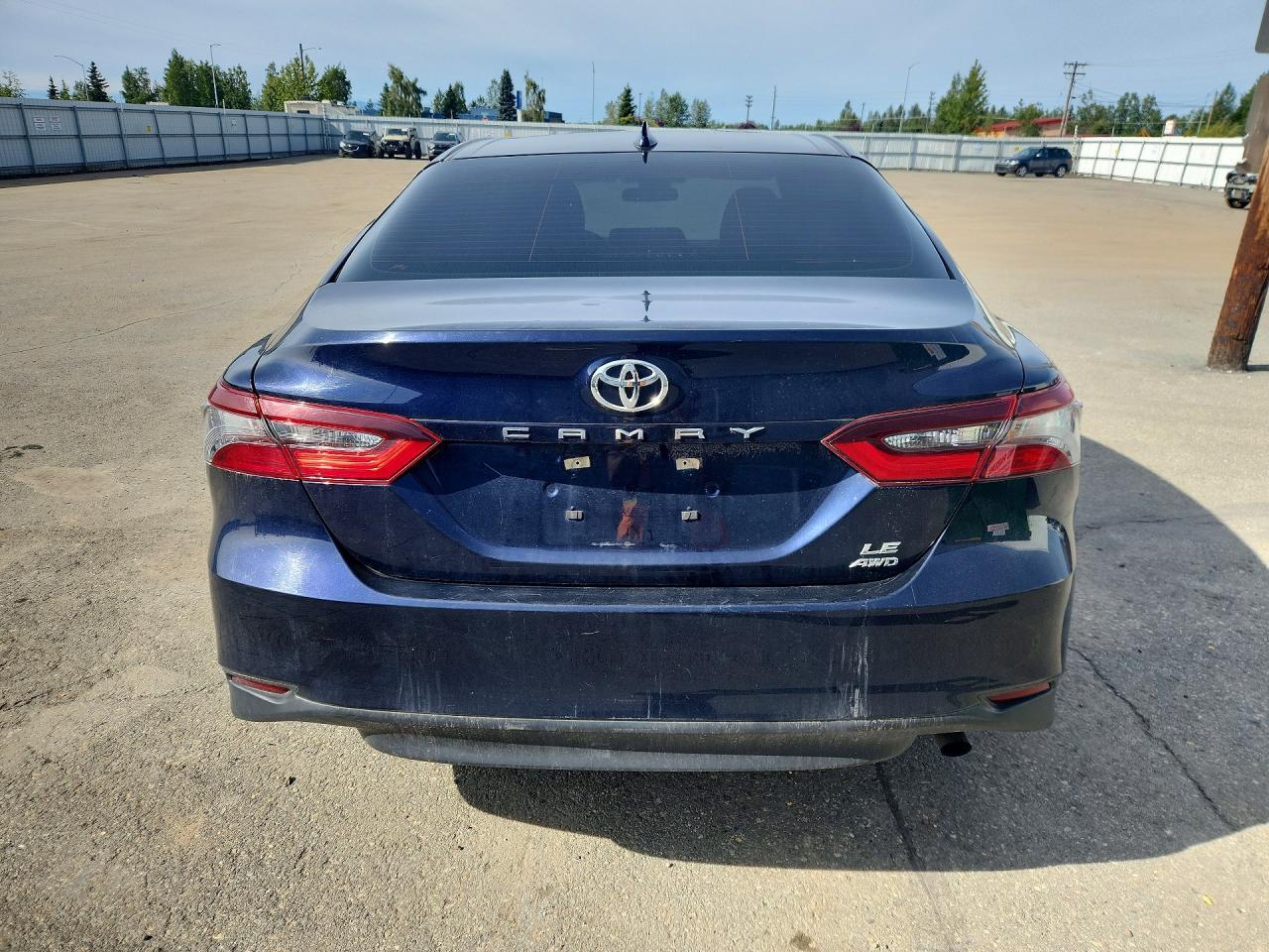 2022 Toyota Camry Le - Фото 6