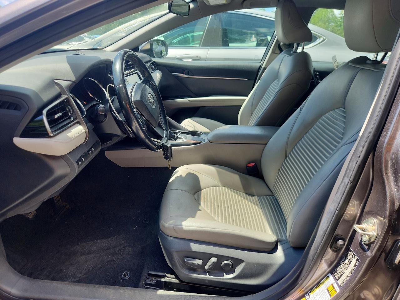2019 Toyota Camry Se - Image 7