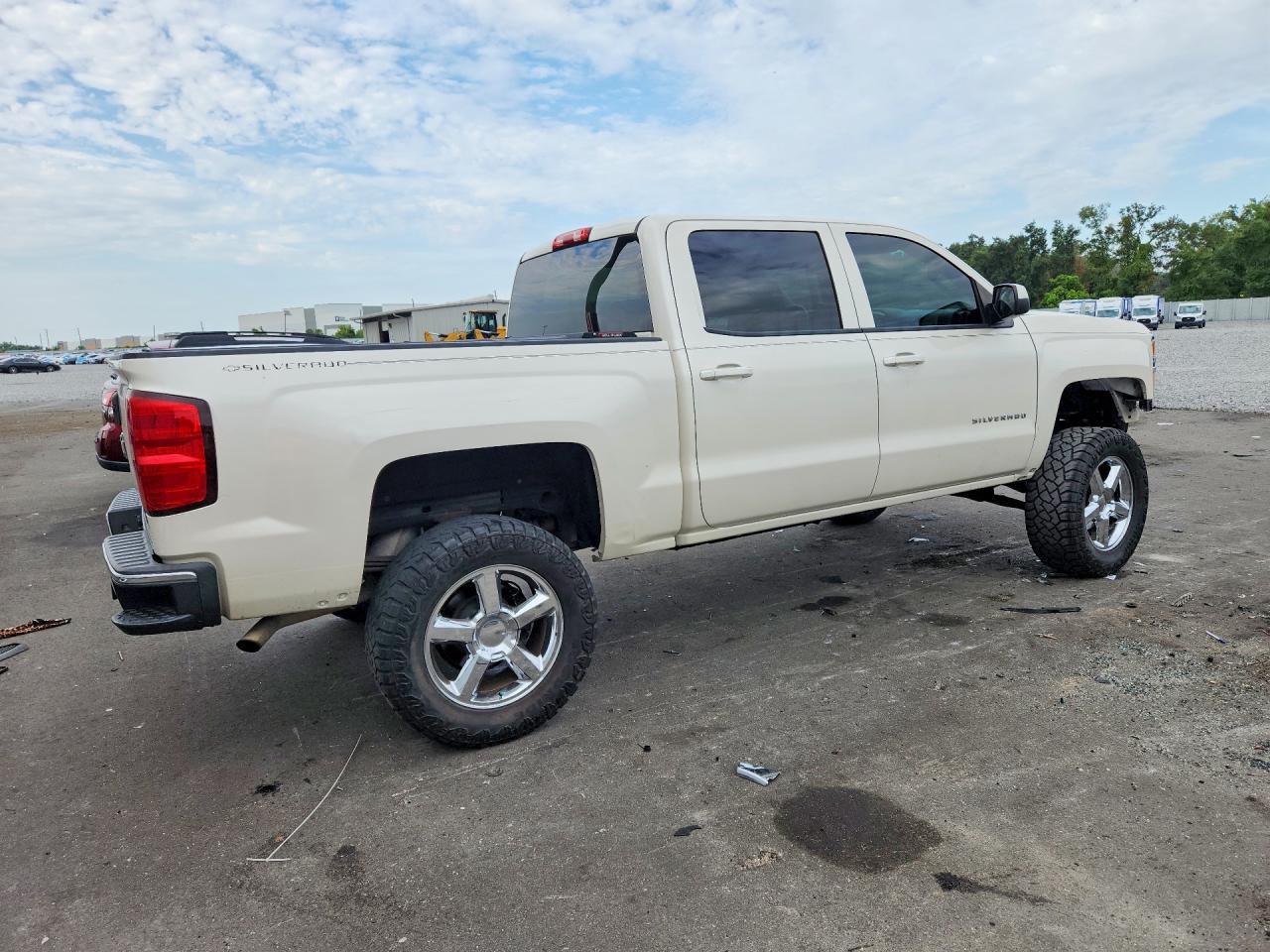 2014 Chevrolet Silverado C1500 Lt - Image 3