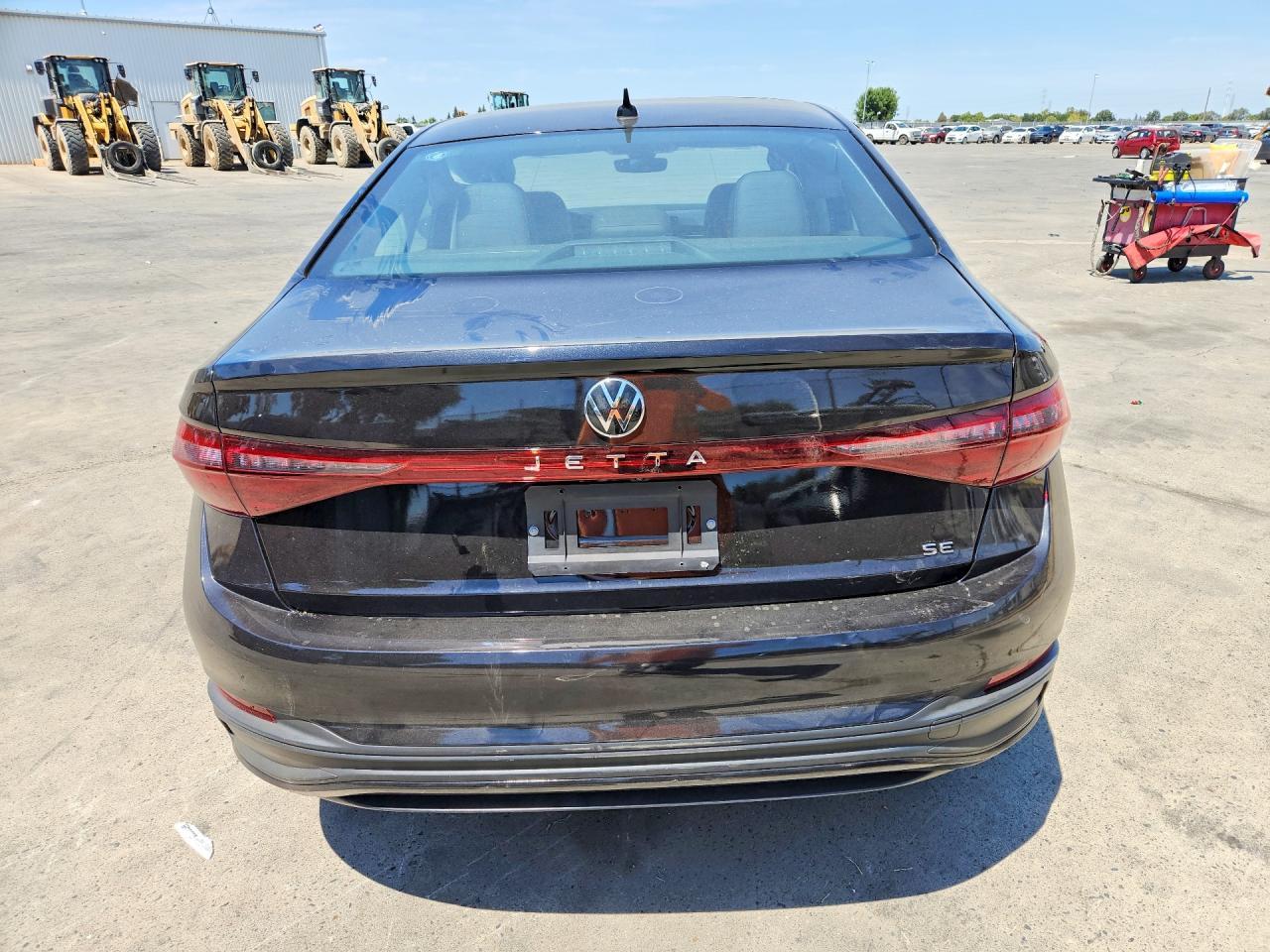 2025 Volkswagen Jetta Se - Фото 6
