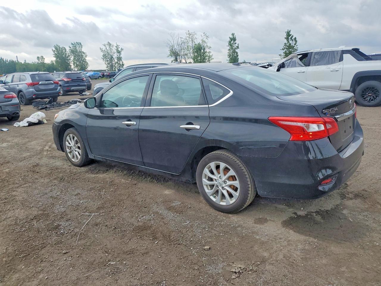 2018 Nissan Sentra Sv - Image 2