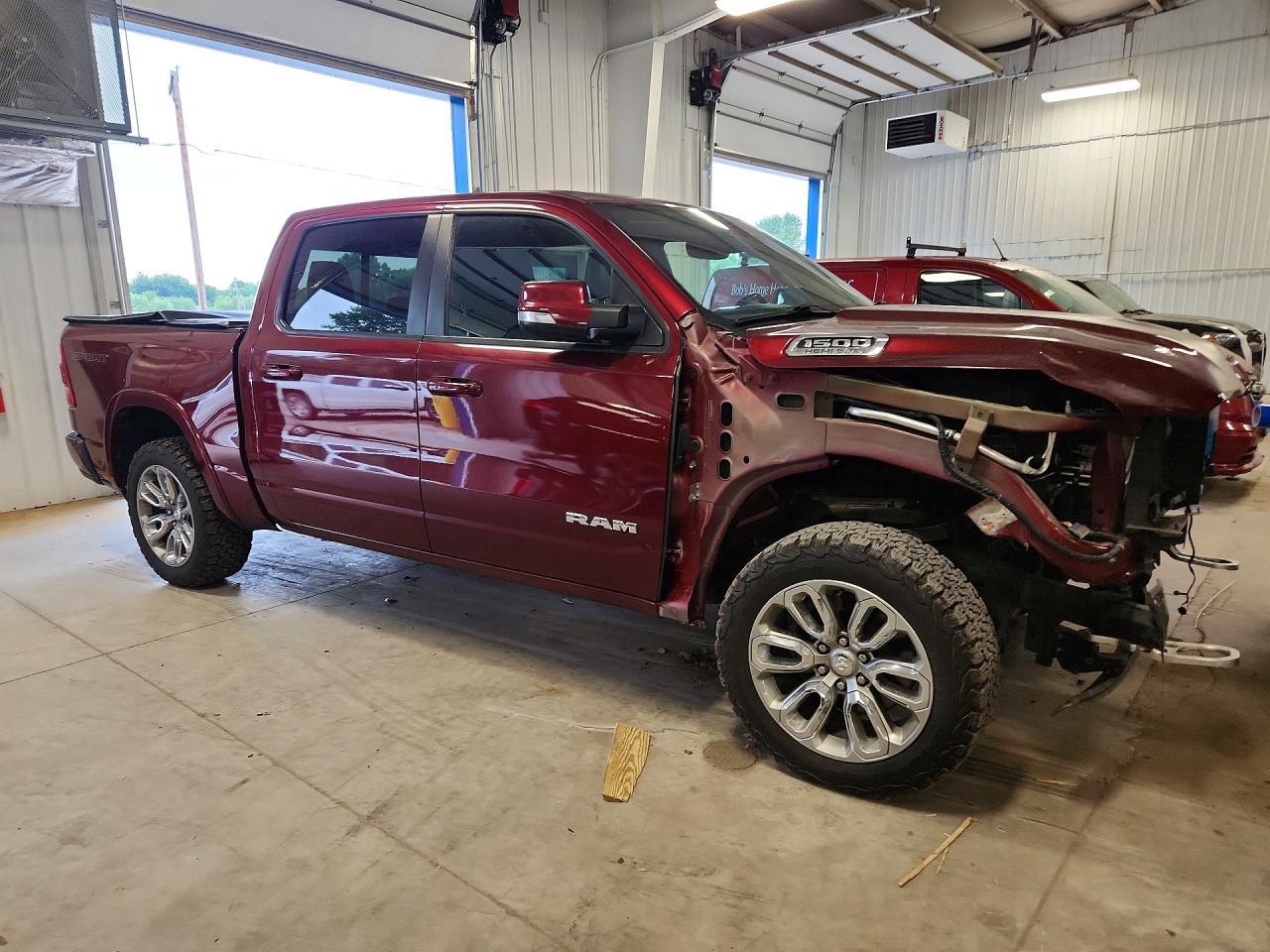 2021 Ram 1500 Laramie - Фото 4
